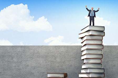 《国际期货代理:定义与职能解析》